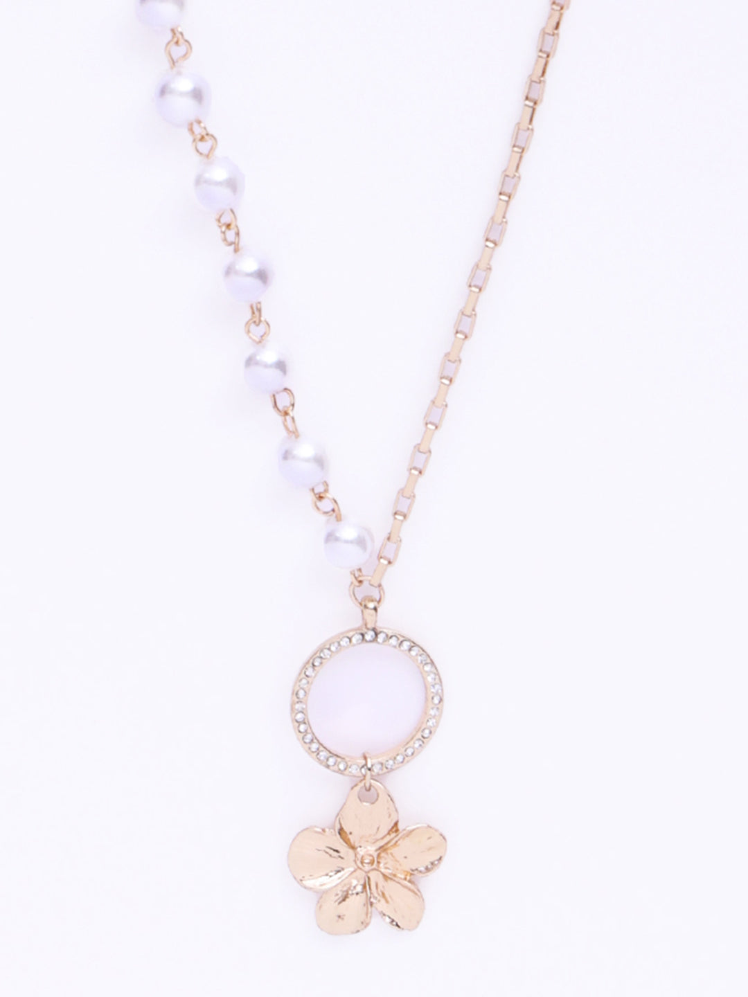 Gold-Plated Floral Shaped With White Beaded Necklace And Chain
