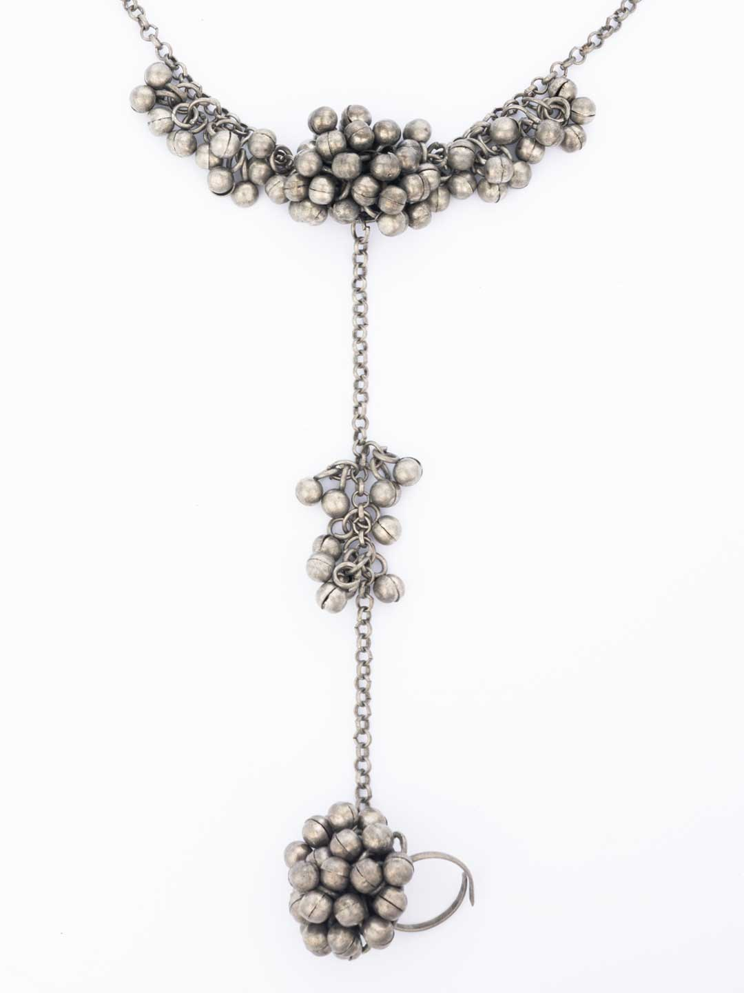 Silver-Plated Beaded Ghungroo Toe Ring Oxidized Anklets