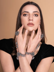 Set Of 2 Silver-Plated Kundan-Studded Ring Bracelet