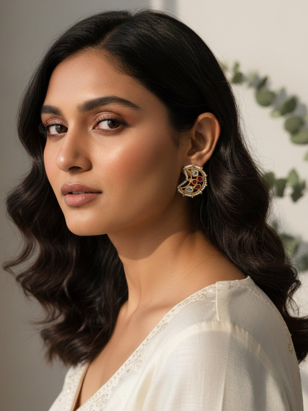 Crescent Shaped Studs Earrings