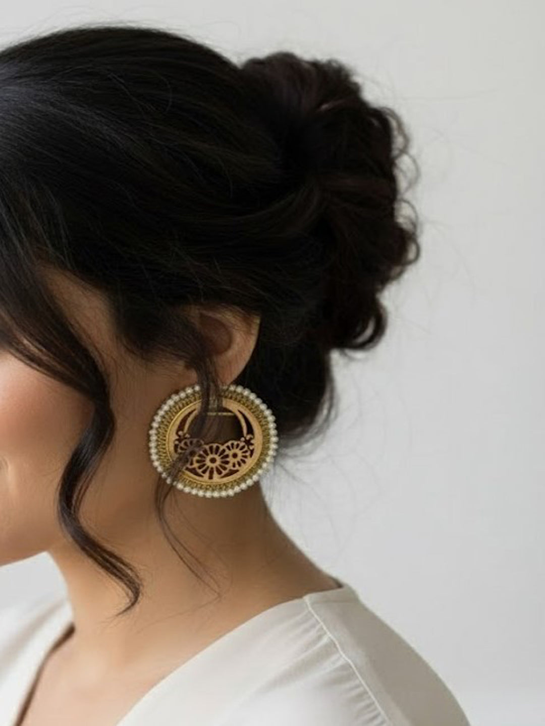 Women Beaded Wooden Circular Hoop Earrings