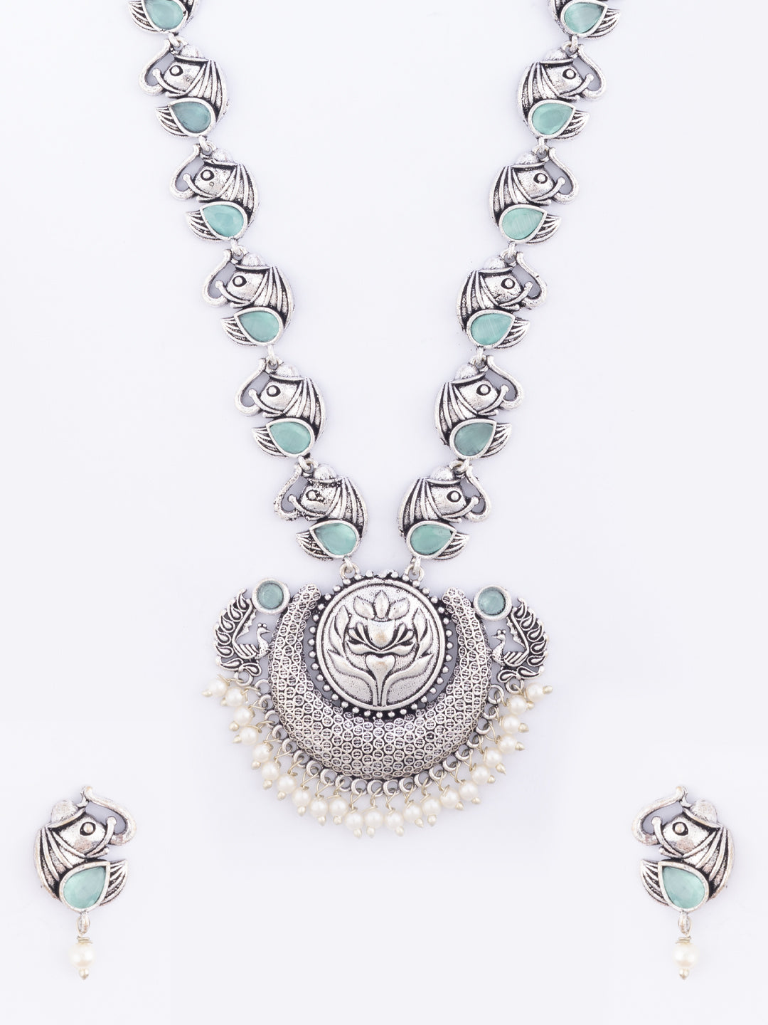 Stone-Studded & Beaded Jewellery Set