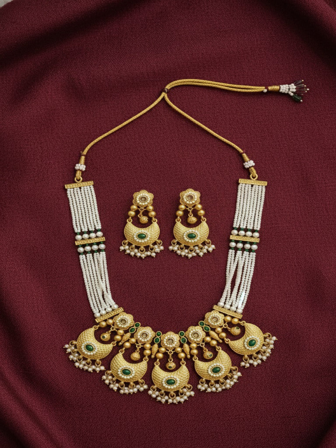 Gold-Plated Kundan-Studded Jewellery Set