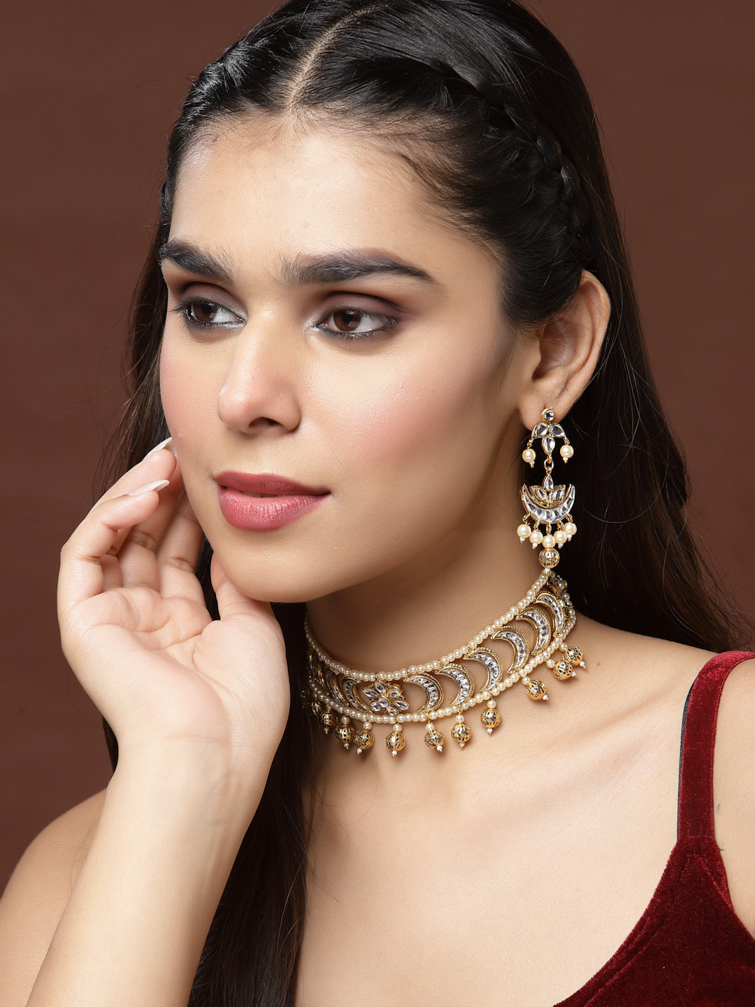 Gold-Plated & White Kundan Reversible Jewellery Set