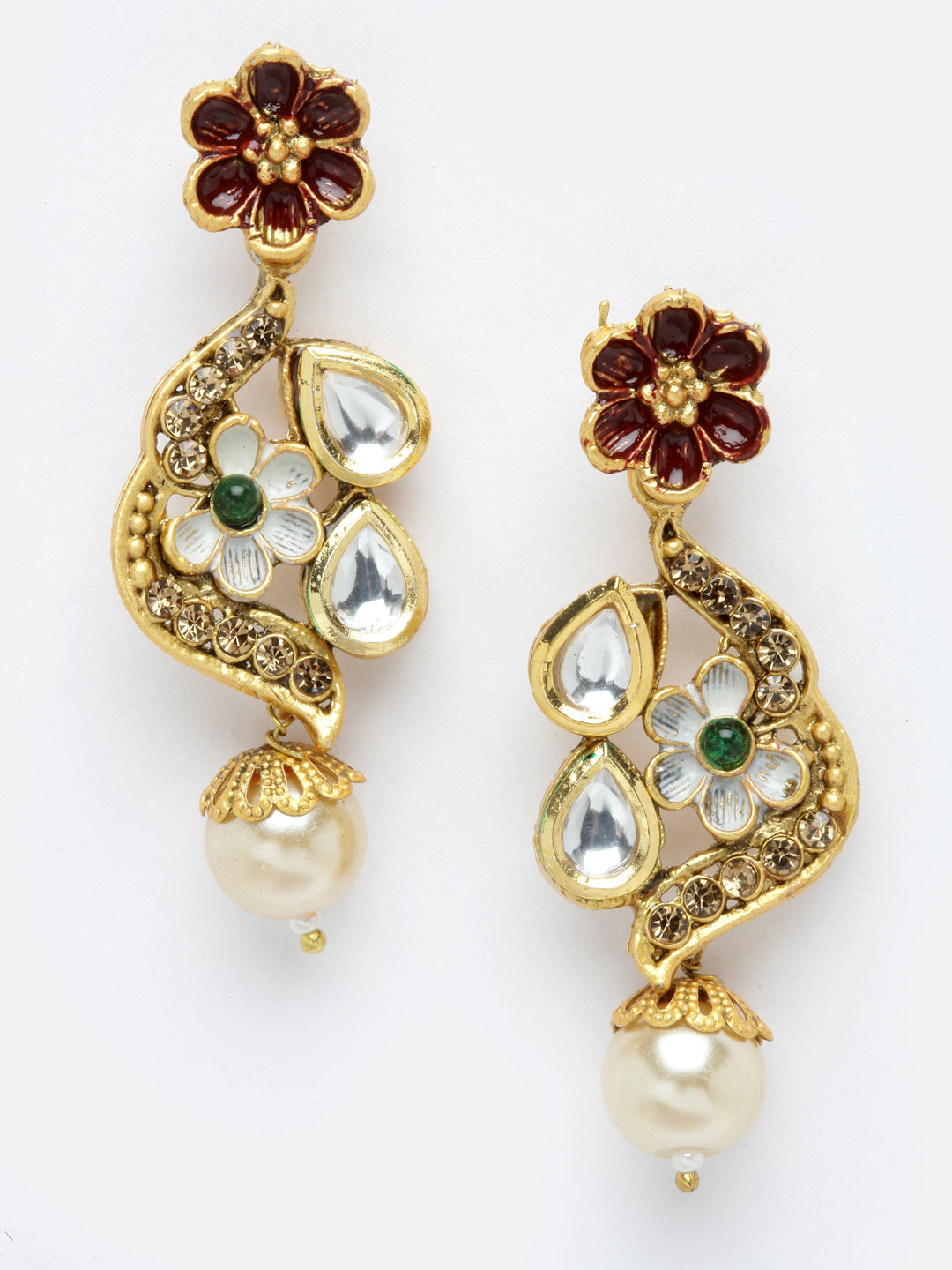 Gold-Plated & White Kundan & Pearls Beaded Jewellery Set
