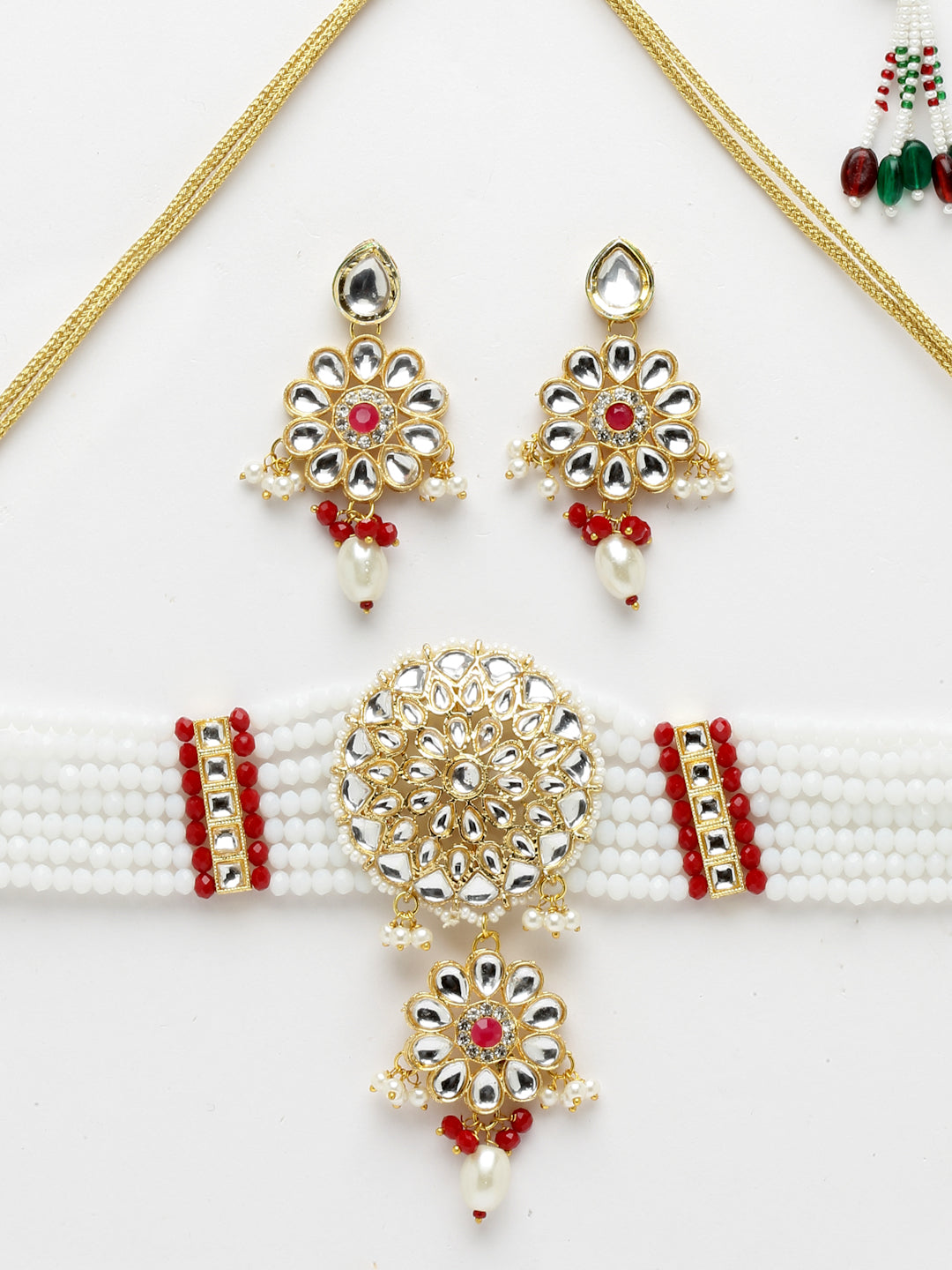 White & Red Gold-Plated Kundan Jewellery Set
