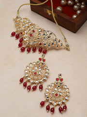 Gold Plated Kundan Stone Studded Choker Jewellery Set