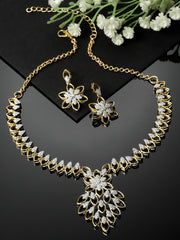 Gold-Plated Kundan Stone-Studded Jewellery Set