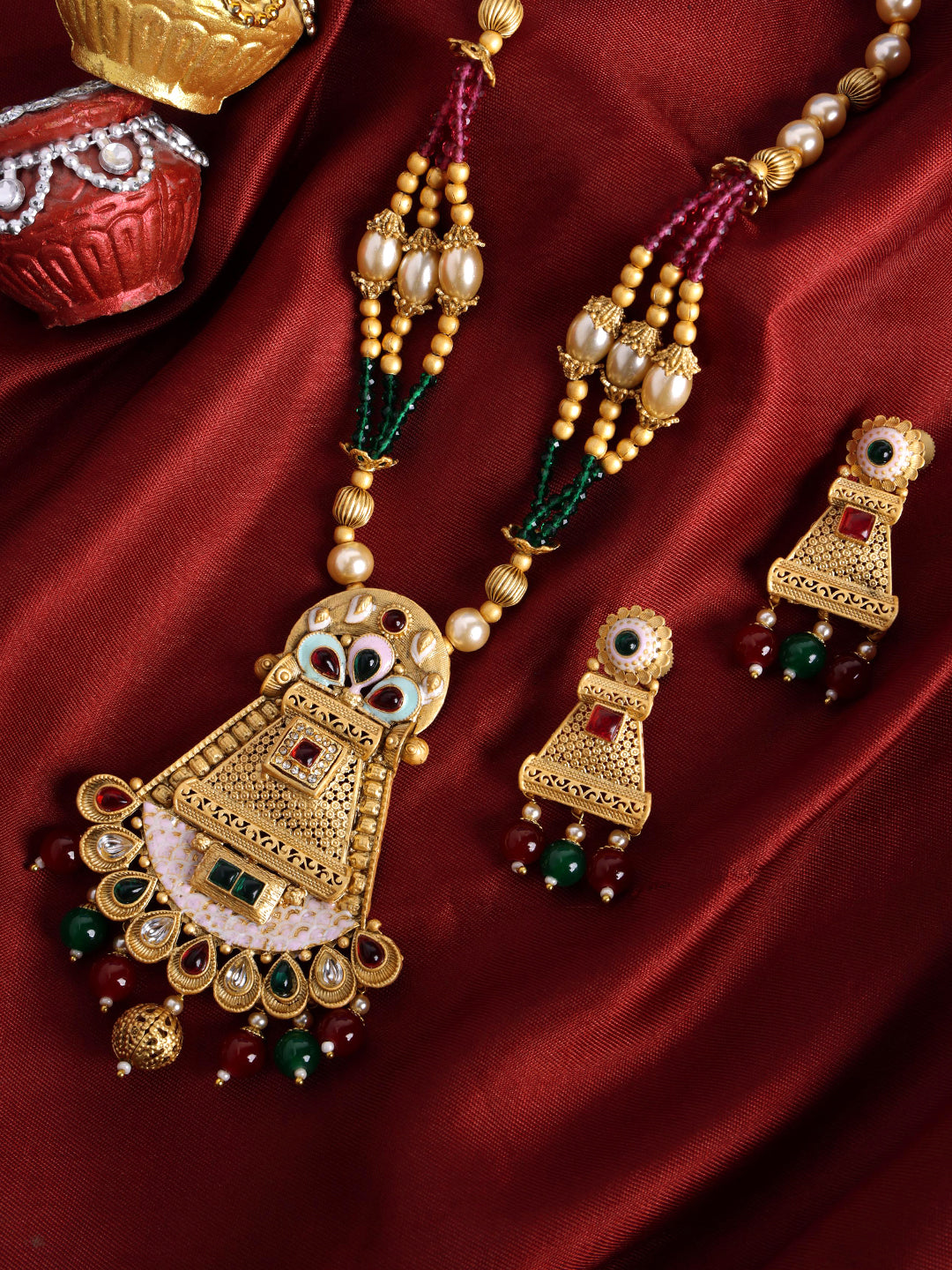 Gold-Plated Stone-Studded & Beaded Jewellery Set