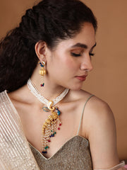 Gold Plated Stones Studded & Beaded Jewellery Set