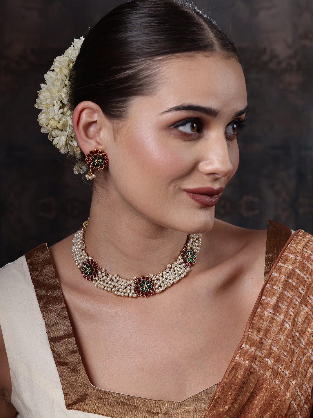 Gold-Plated Stones Studded & Beaded Necklace & Earrings