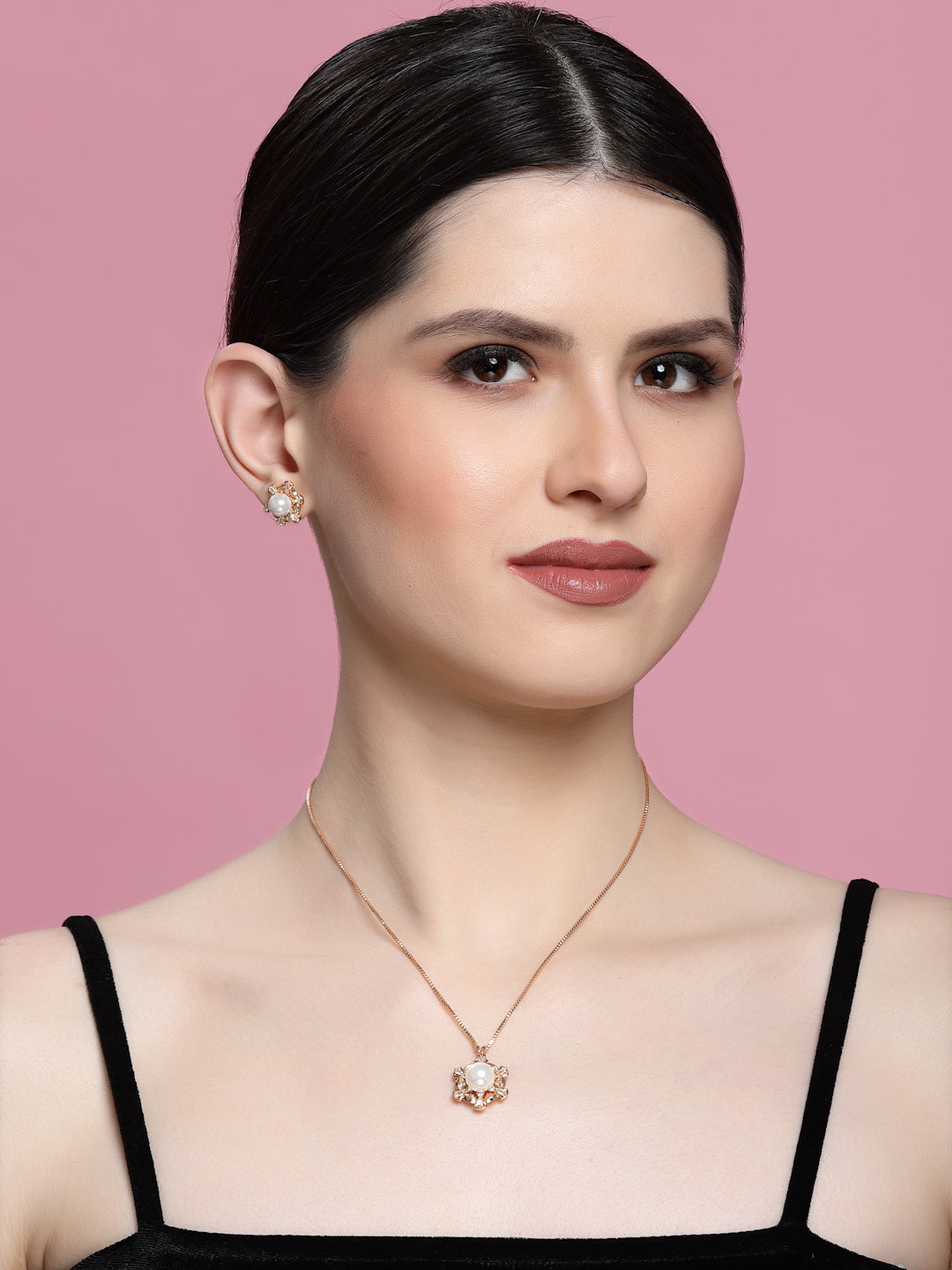 Gold-Plated Stone Studded Pearl Pendant With Earrings