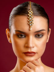 Gold-Plated Kundan Studded & Pearls Beaded Maang Tikka