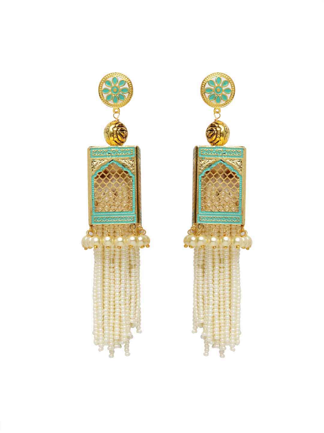 Woman Gold-Toned Classic Pearl Embellished Handcrafted Jhumka Earrings