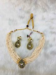 Gold-Toned & Off-White Kundan-Studded & Beaded Jewellery Set