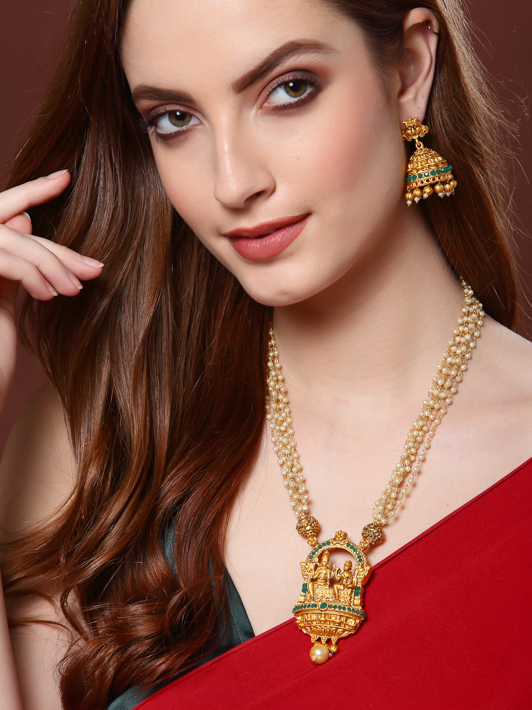 Gold-Toned & White Pearls Shiv & Parvati Temple Jewellery Set