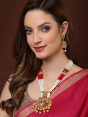 Gold-Plated Kundan Stone-Studded Jewellery Set