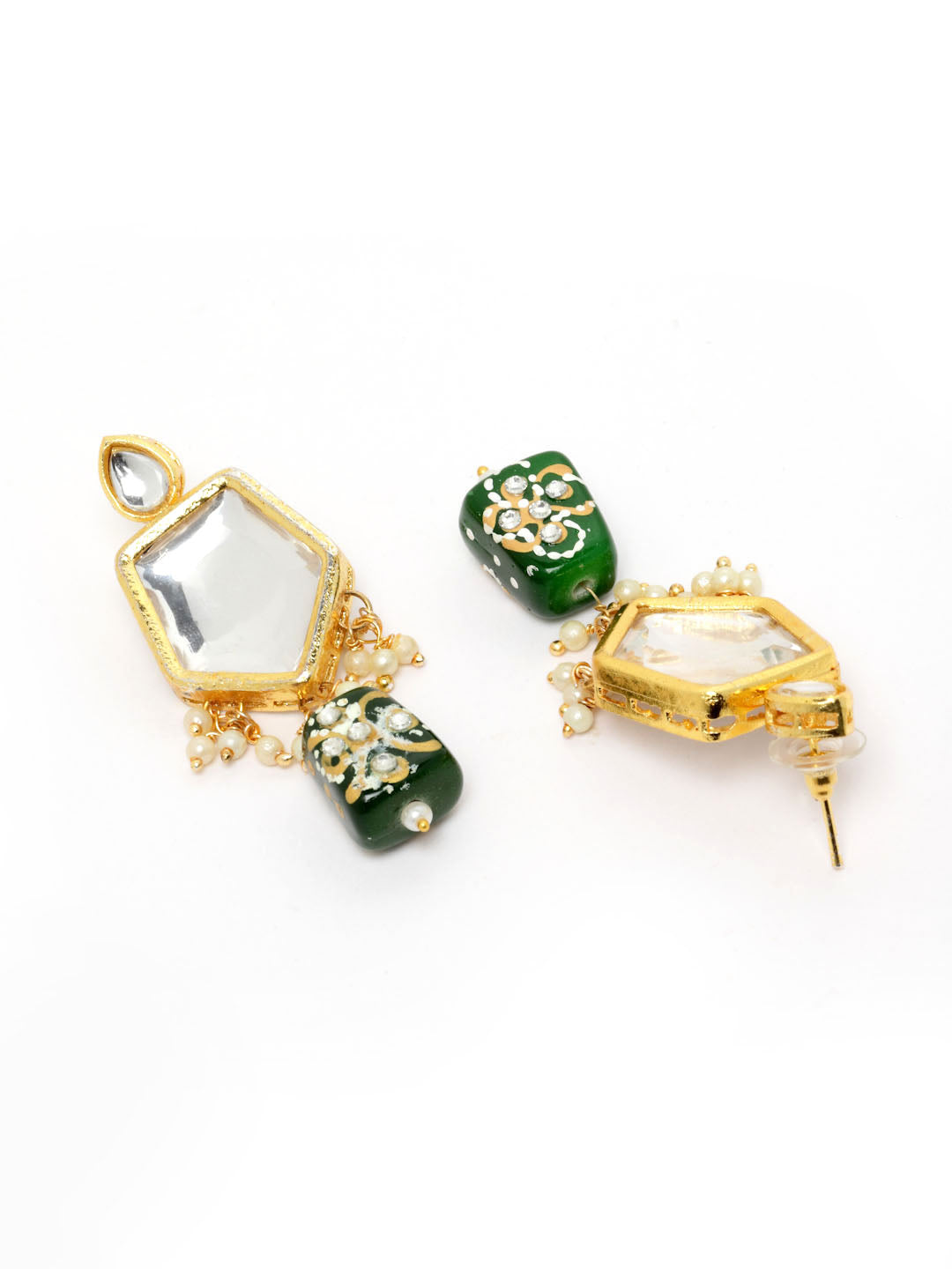 Gold-Plated Kundan Studded & Pearls Beaded Jewellery Set