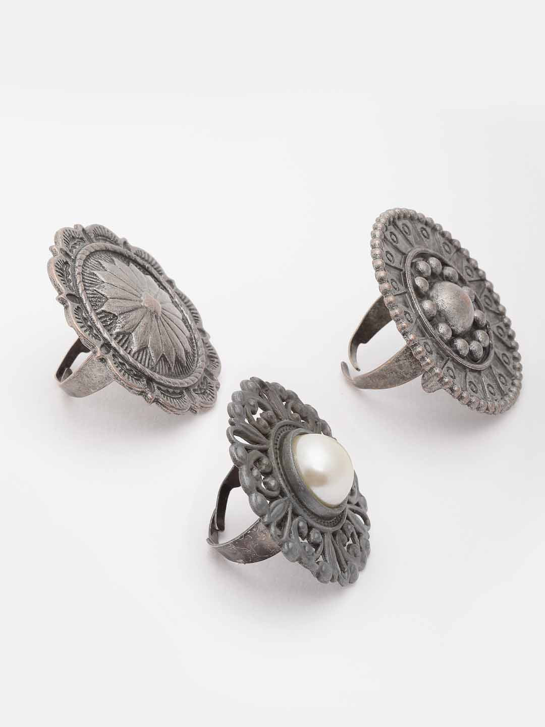 Set of 3 Silver-Toned Textured Oxidized Ring