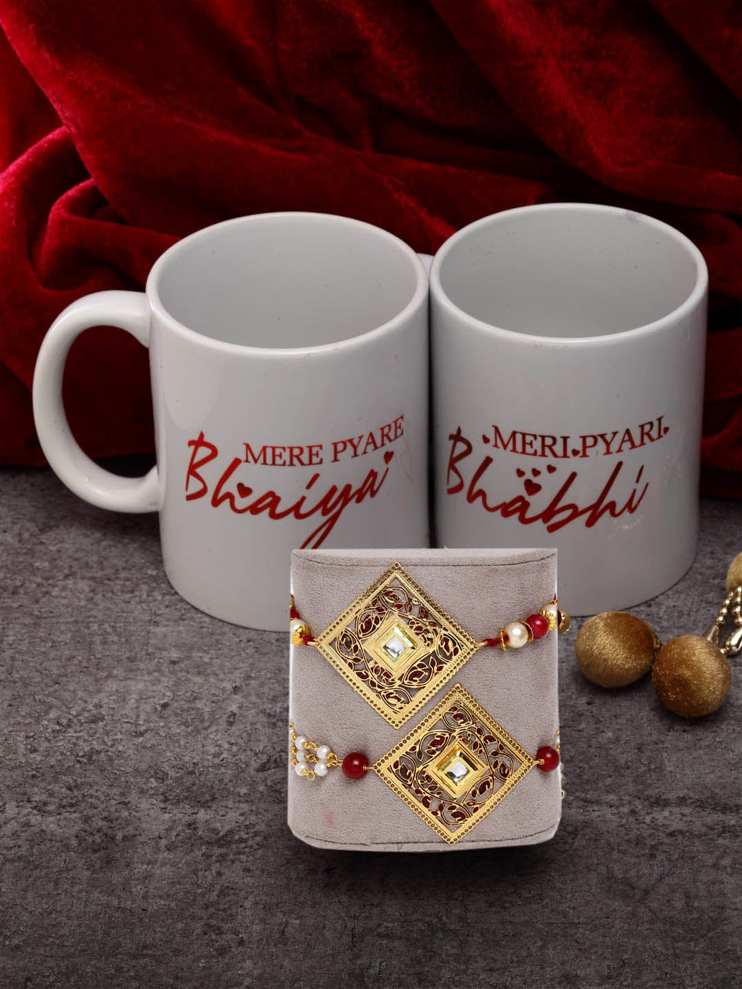 Set of 4 Gold-Plated Lumba & Rakhi With Bhaiya Bhabhi Mugs