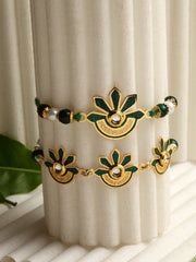 Set of 4 Gold-Plated & Green Lumba & Rakhi Set With Bhaiya Bhabhi Mugs